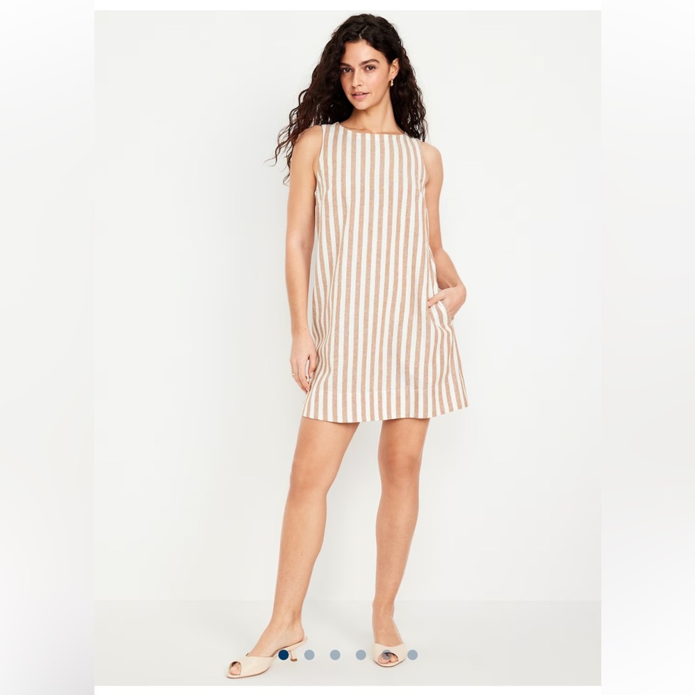 Old Navy Brown and White Striped Top